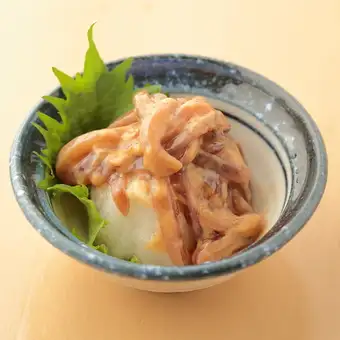 スルメイカ肝和え