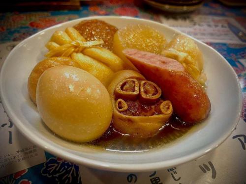 いつもお世話になっております
狸の気ばらしです
料理の写真って難しいですね
おでんやってます
急に寒くなったせいか、
本日まだ席に余裕があります
#あったかいんだから
#狸の気ばらし
#沖縄料理
#沖縄居酒屋
#新さっぽろ居酒屋
#新札幌居酒屋
#泡盛 
#札幌グルメ
#新さっぽろグルメ
#新札幌グルメ
#新札幌
#新さっぽろ
#札幌ご飯
#札幌ごはん
#厚別