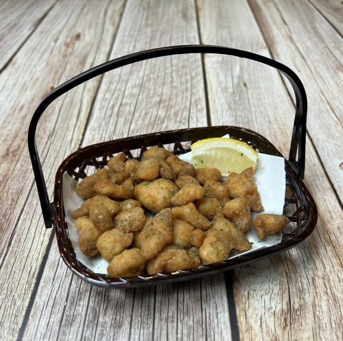 タコの唐揚げ／なんこつ唐揚げ　各580円