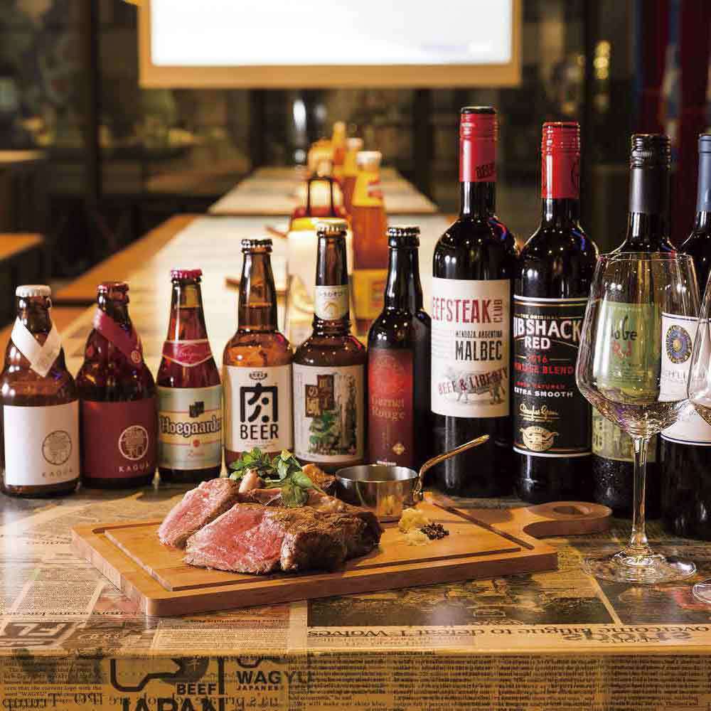 A variety of specialty meat dishes go well with craft beer◎