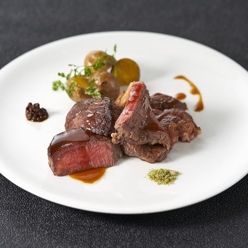 [D-3] 11 dishes including beef steak and homemade roast beef with all-you-can-drink including craft beer