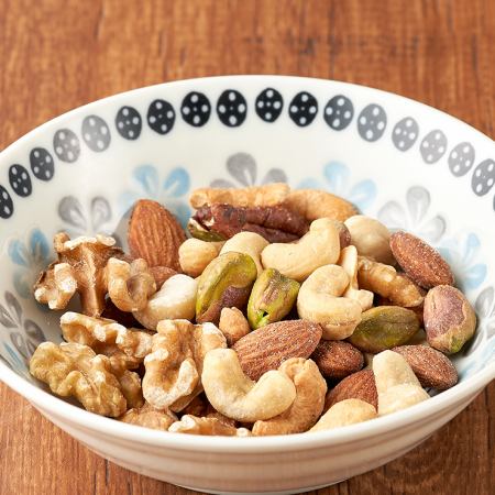 ミックスナッツ