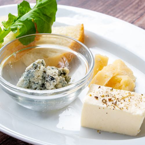 Cheese platter (1 portion)