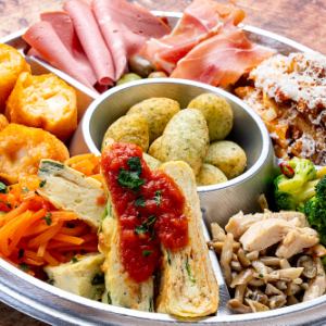 Italian hors d'oeuvres, 10 varieties