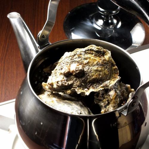 Kettle grill of Hiroshima prefecture oysters