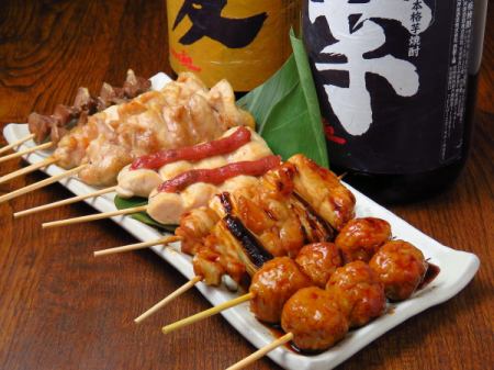 [Toritori-tei] Local chicken is delicious! Luxurious charcoal-grilled skewers