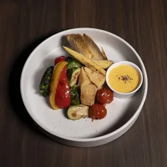 ◎鉄板で焼き上げる温野菜
