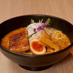 鰻パイタンラーメン