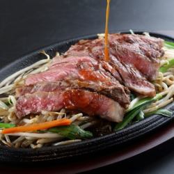 和牛鉄板焼き(100g)