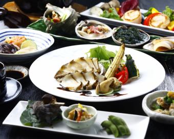 Omakase shellfish course (8 dishes)