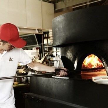 Authentic Napoli Pizza of Firewood Kiln