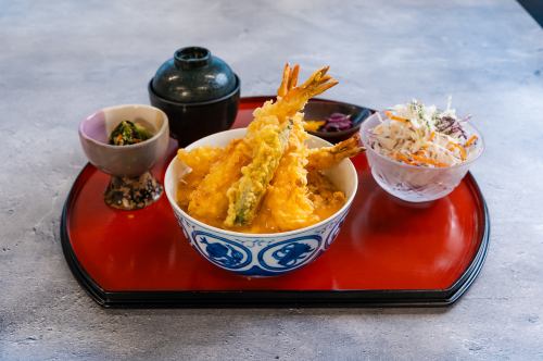 海老天ぷら玉子とじ丼