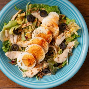Chicken and egg Cobb salad
