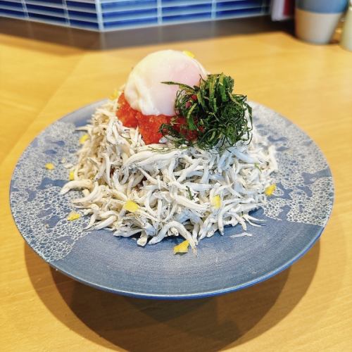 Hakata Mentaiko and Shirasu Rice Bowl (Mentaiko, Shirasu, Soft-boiled egg, Special soy sauce, Soup, Chawanmushi)