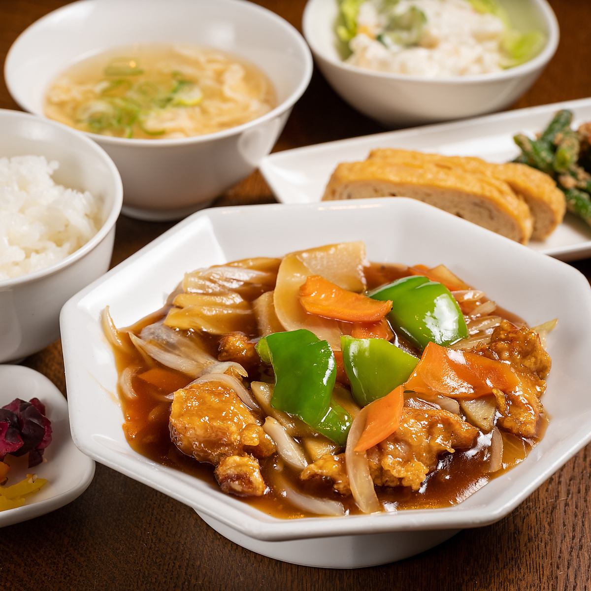 You can enjoy delicious Chinese food in the stylish restaurant ★