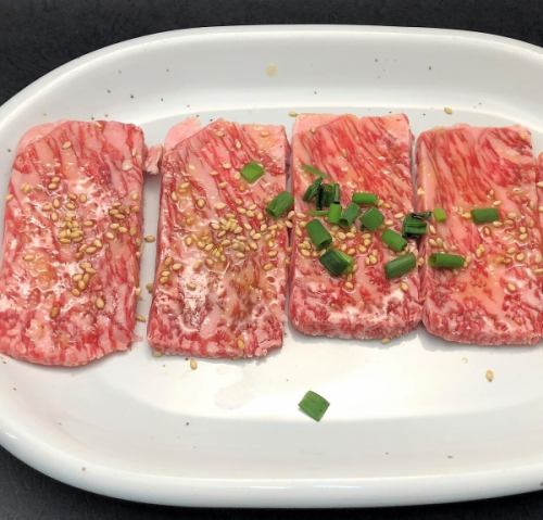 和牛カルビ（タレ・塩）