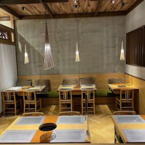 We can accommodate half reservations (*15 to 26 people) and full reservations (30 to 48 people)! Please feel free to contact us for corporate parties, wedding receptions, etc.★