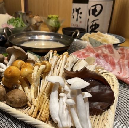 [Winter only, meal only] Mushroom-filled pork shabu-shabu course 6,000 yen (tax included)