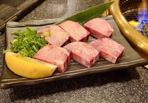 "Jotan Steak" where you can enjoy thick-sliced Jotan in luxury