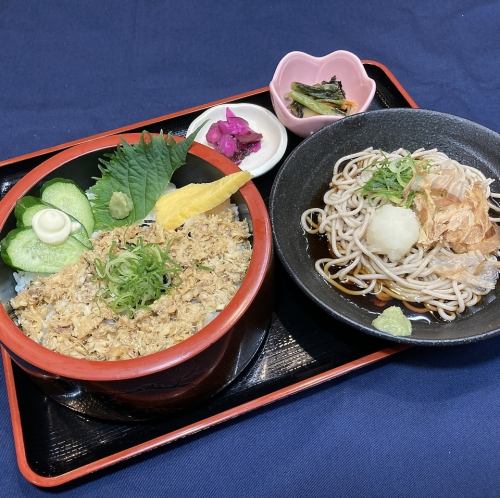 福井県　炙りトロさばほぐし丼＆越前風おろしそば