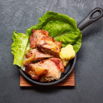 Oven-baked herb-flavored chicken