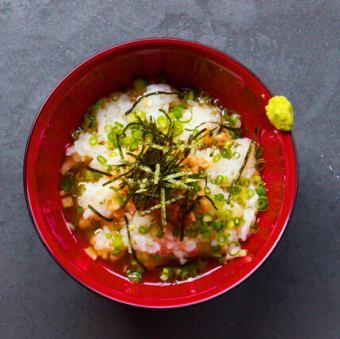 A quick and easy minced meat broth chazuke