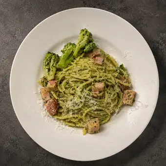 自家製大葉ソースのジェノベーゼパスタ