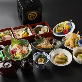 【ディナー】おばんざい会席コース【錦】　8,800円