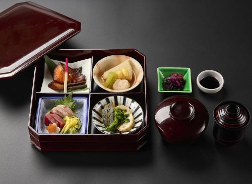 【仅限午餐】每日特制套餐