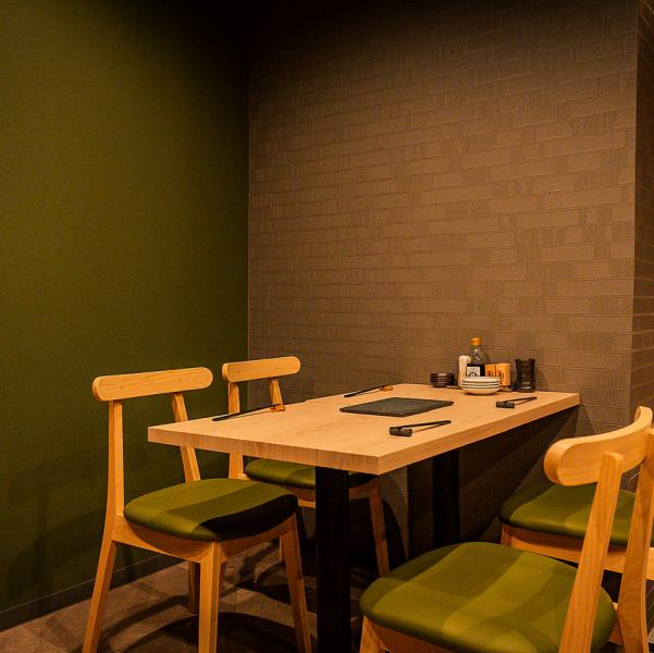 [Fully equipped with private rooms!] The clean and airy interior can be used for a variety of occasions.Please use the venue for company banquets, private drinking parties, girls' nights, etc.Completely private rooms are also available.Please contact us if you are interested.