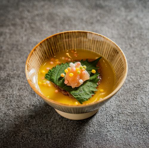 烤饭团、热水、日式高汤、茶泡饭