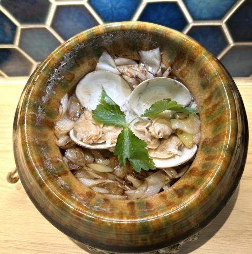 春蛤と焼きネギの土鍋