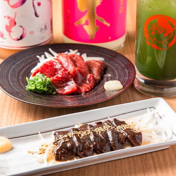 希少な国産「馬レバー刺」！なめらかな食感と濃厚な旨味