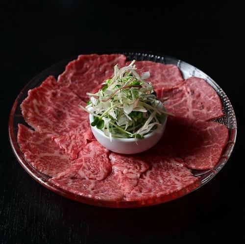 厳選したお肉を使用！