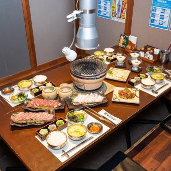 【炭火焼肉ベーシックコース】まずはお試しでリーズナブルに!120分飲み放題付き♪