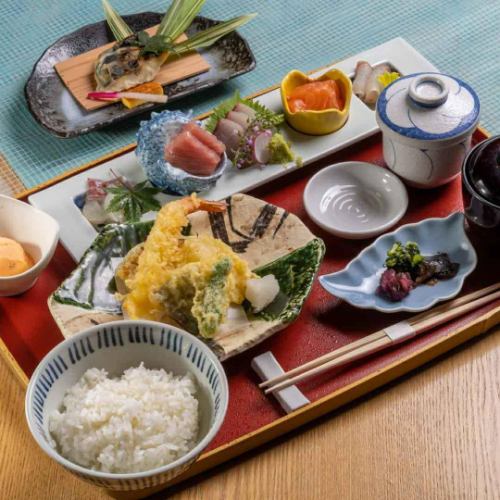 Kaizan Gozen ~Fish-centered gozen with 5 types of luxurious sashimi