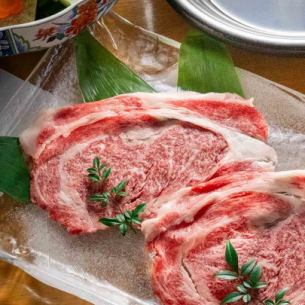 Wagyu beef shoulder loin suki-shabu 3,500 yen per person, for two or more people