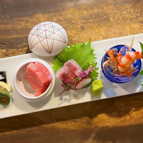 Assorted Sashimi (1 portion)