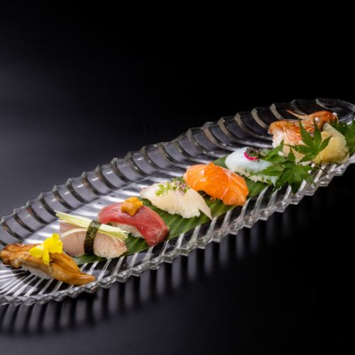 7 pieces of chef's choice sushi