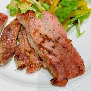 Grilled pork loin with salt sauce