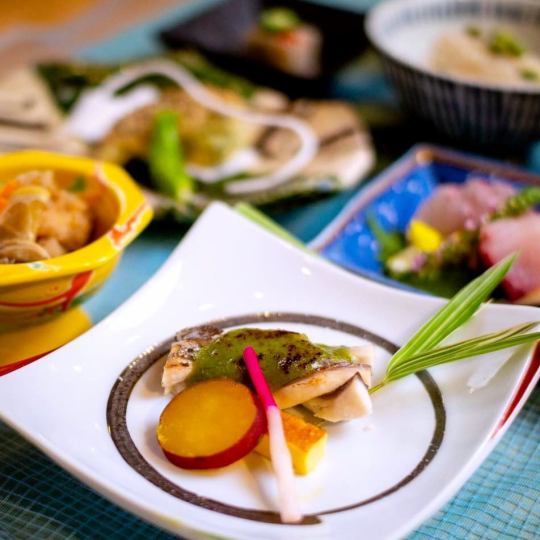 【周末及节假日午餐】特别怀石料理午餐“和心”