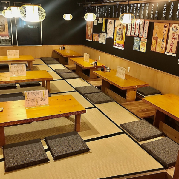 【二楼】氛围轻松的酒吧！在可容纳2人或以上的榻榻米包间里享受轻松时光。