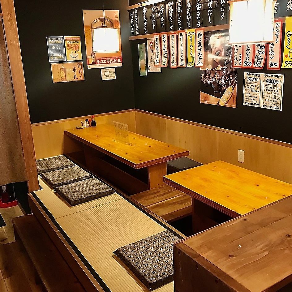 掘りごたつ、お座敷で宴会!2階の広々宴会席は予約必須!