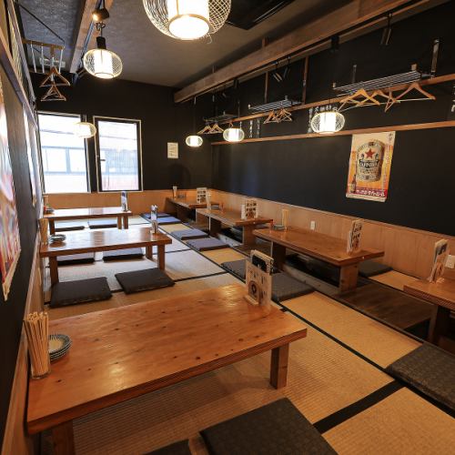 <p>【2階】落ち着いた雰囲気の酒場！2名～可能なお座敷でゆったりお楽しみも◎</p>