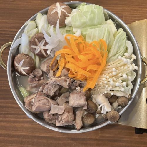 【야키토리야 진심의 닭고기 밥솥 냄비】2시간 음료 무제한 ♪ 특농 스프의 볶음밥과 일품≪전6품≫5500엔