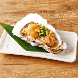 Sauteed oysters with garlic and ponzu sauce