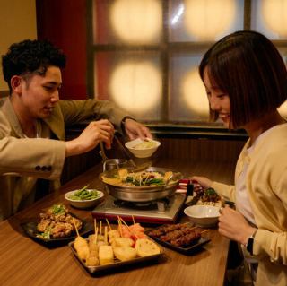 2～4名様用の半個室席も御座います。カップルやご家族など、ゆっくり周りの目を気にせずお過ごし頂けるお席です。