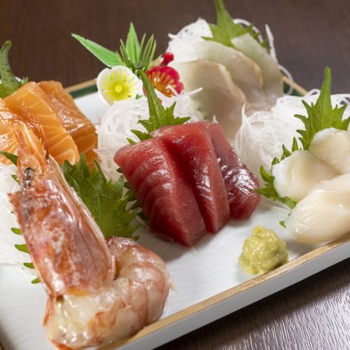 "Excellent freshness♪" 5 pieces of luxurious sashimi/1500 yen