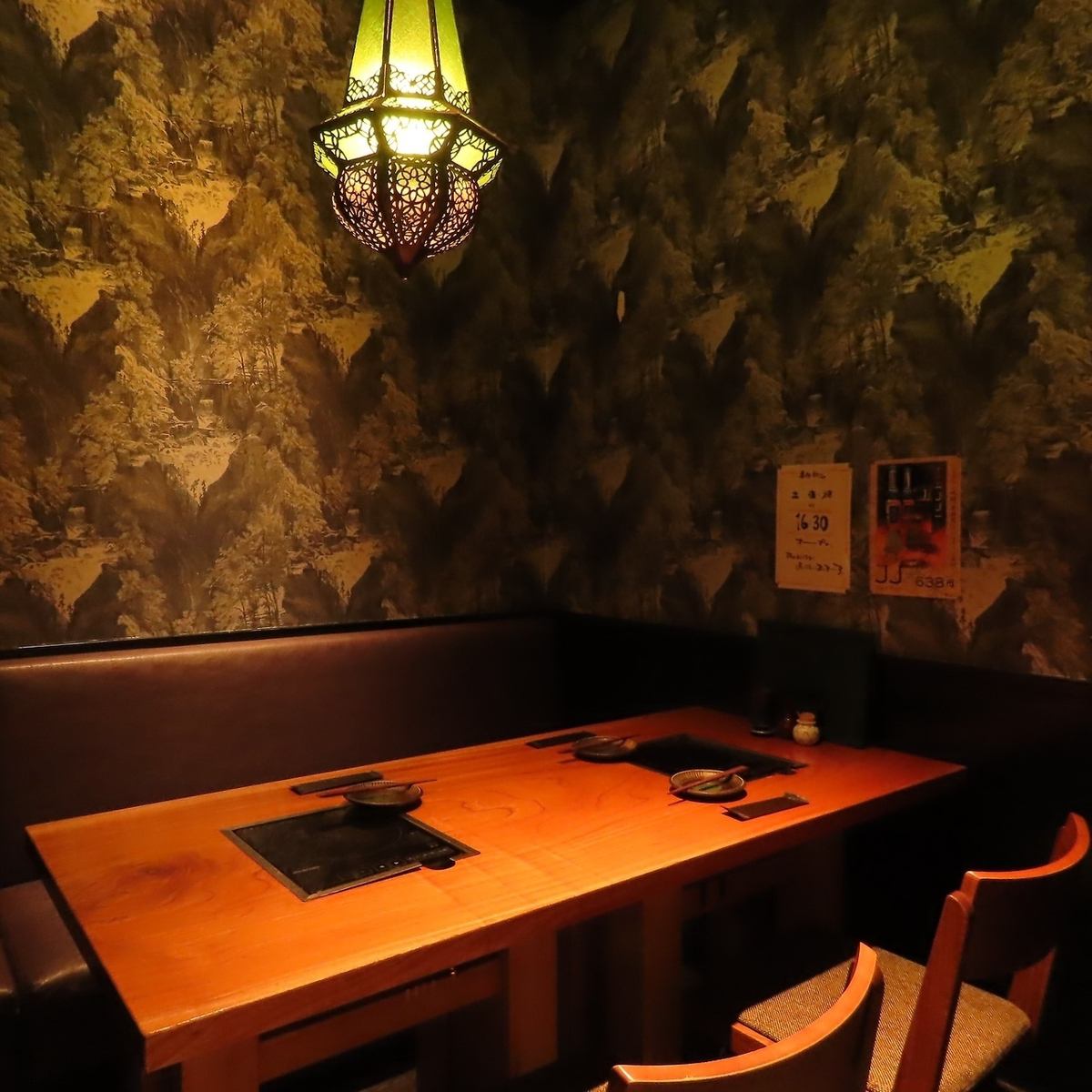 安心できる扉付きの完全個室でお食事♪様々な人数にご対応可◎