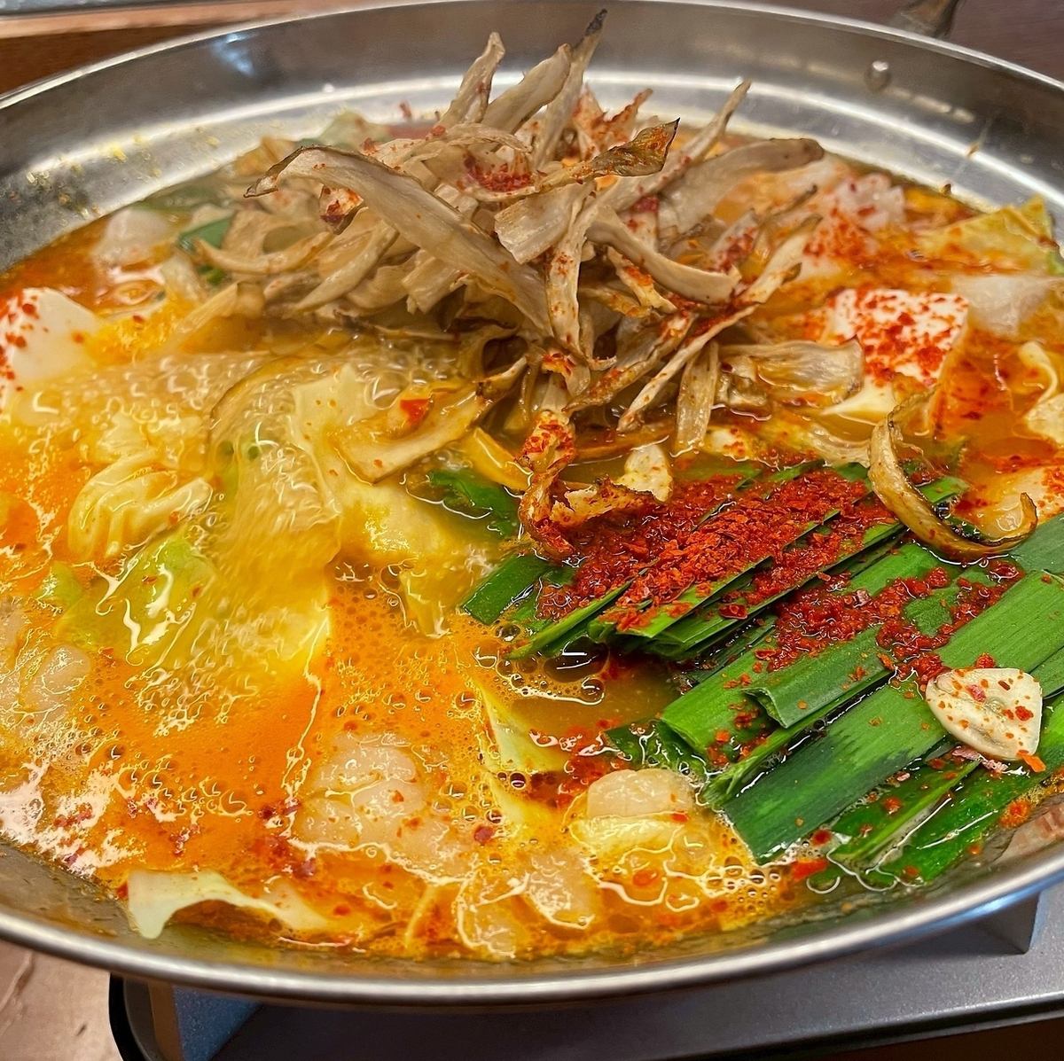 10月1日解禁！この季節限定の濃厚な旨味の和牛のもつ鍋を是非！